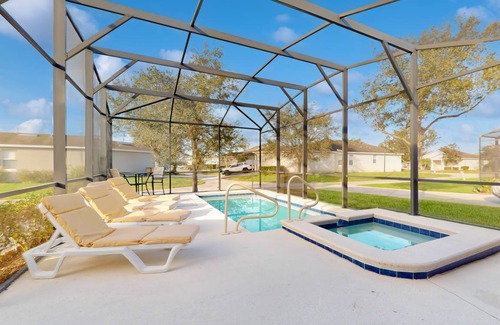 Trafalgar Village House | 261 m² House ∙ 4 bedrooms ∙ 10 guests