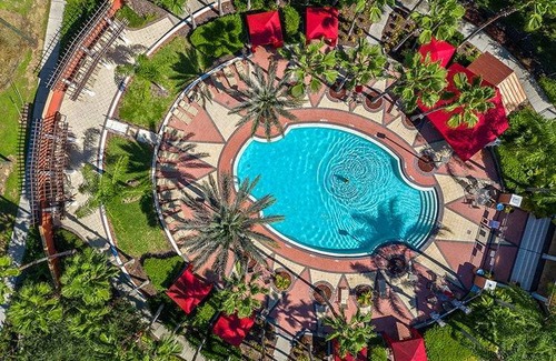 Solana House | 263 m² House ∙ 6 bedrooms ∙ 12 guests