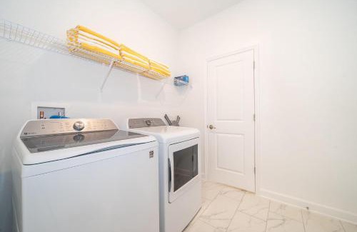 Campbell House | 2668DR VILLA 5 BED/5 BA (SANITIZED)