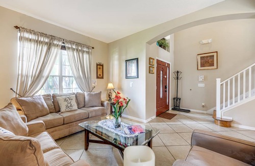 Solana House | 269 m² House ∙ 6 bedrooms ∙ 12 guests