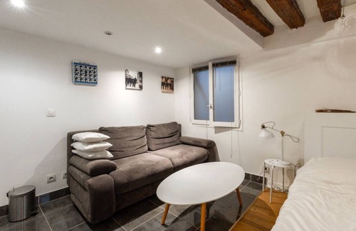 Strasbourg -Saint-Denis Apartment | 27 m² Apartment ∙ 1 guest
