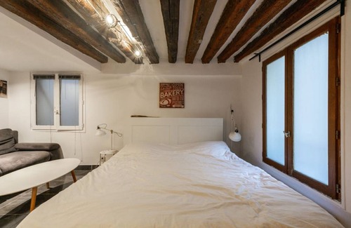 Strasbourg -Saint-Denis Apartment | 27 m² Apartment ∙ 1 guest