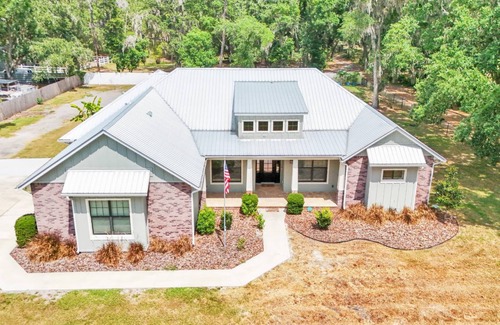 Nichols House | 279 m² House ∙ 5 bedrooms ∙ 11 guests