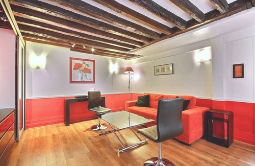 Paris City Center Apartment | 28 m² Apartment ∙ 2 guests