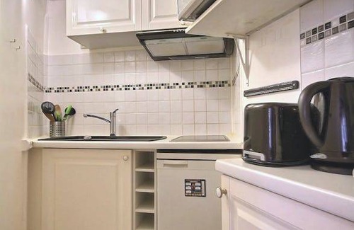 Paris City Center Apartment | 28 m² Apartment ∙ 2 guests