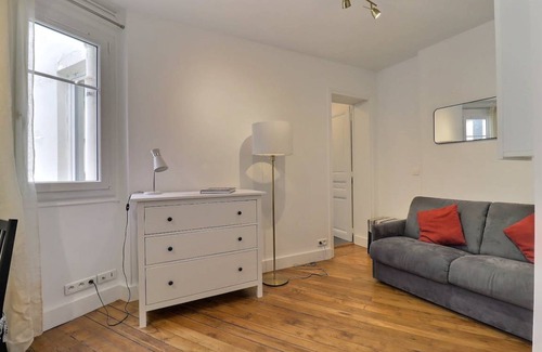 17th Arrondissement Apartment | 28 m² Apartment ∙ 1 bedroom ∙ 2 guests