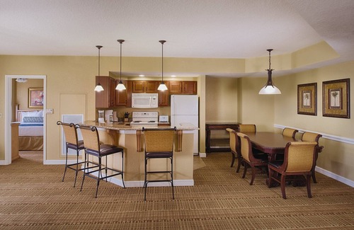 Lake Buena Vista Condo | 2BR/2BA Condo On The Grounds of Walt Disney World! Big Savings!