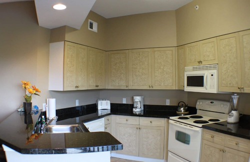 Florida Central Atlantic Coast Condo | 3 Bed Condo - No Resort Fees - No Pool Access - World Quest - 5 min to Disney