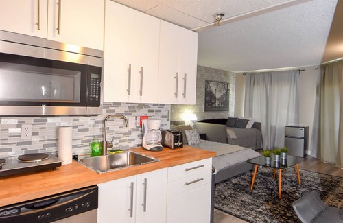 Southwest Orlando Condo | #3 LOCATION LOCATION LOCATION!