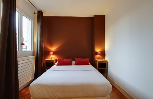 Grenelle Apartment | 3 room apartment, furnished, Lamotte-Picquet Grenelle district