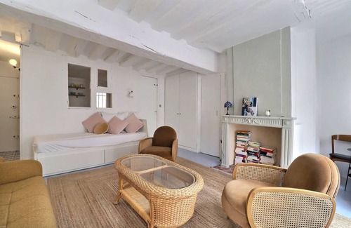Latin Apartment | 30 m² Apartment ∙ 1 guest
