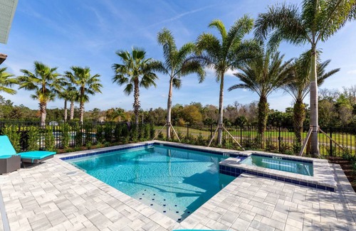 Reunion House | 307 m² House ∙ 5 bedrooms ∙ 10 guests