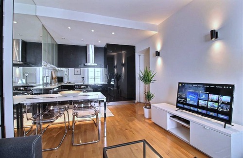 Les Halles Apartment | 31 m² Apartment ∙ 1 bedroom ∙ 2 guests