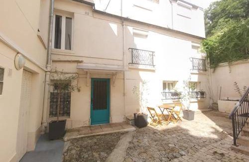 Saint-Maurice Apartment | 32 m² Apartment ∙ 3 guests