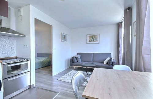 La Villette Apartment | 32 m² Apartment ∙ 1 bedroom ∙ 2 guests