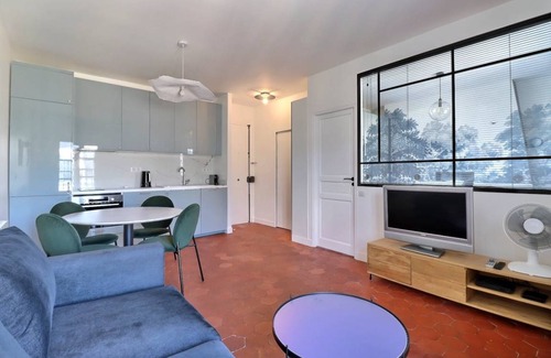 17th Arrondissement Apartment | 35 m² Apartment ∙ 1 bedroom ∙ 2 guests