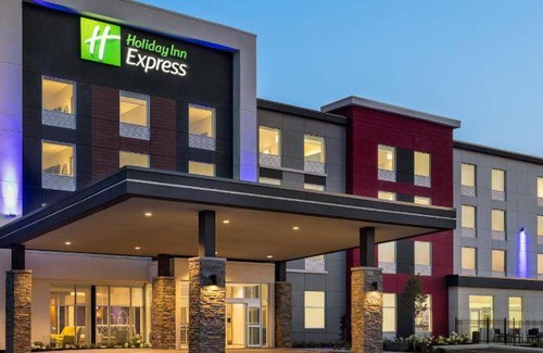Strathroy Hotel | 355 m² Hotel ∙ 8 guests