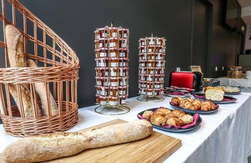 Parc-Nord Hotel | 36 m² Hotel ∙ 6 guests