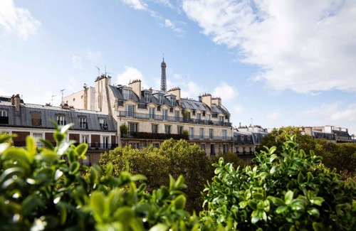 Faubourg Saint-Germain Apartment | 36 m² Serviced apartment ∙ 127 guests