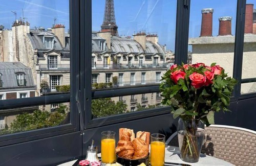 Faubourg Saint-Germain Apartment | 36 m² Serviced apartment ∙ 127 guests
