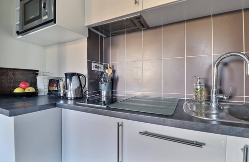 Porte-Dauphine Apartment | 38 m² Apartment ∙ 2 guests