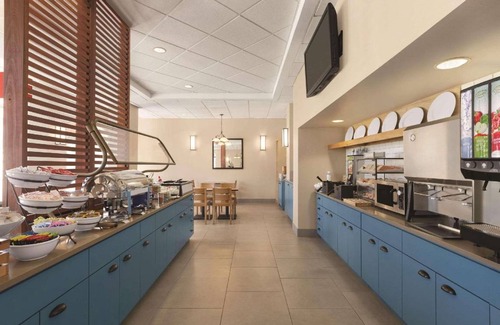 Airport North Hotel | 39 m² Hotel ∙ 127 guests