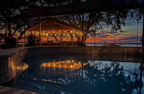 Lake Hamilton House | 397 m² House ∙ 6 bedrooms ∙ 13 guests