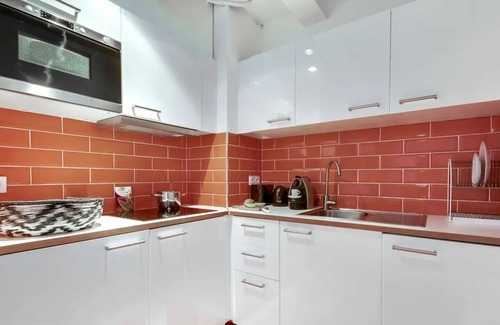 Quartier Saint-Georges Apartment | 3bedroom apartment in the upscale Saint-Lazare district!