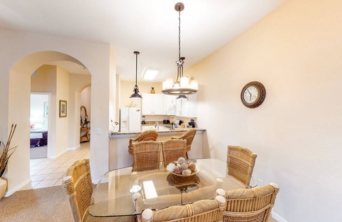 Bahama Bay Condo | 3rd floor condo w/basketball court, balcony, gym, sauna, shared pools