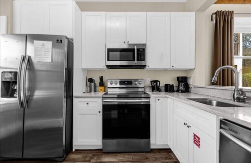 Regal Palms House | 4 Bedrooms/3.5 Bathroom Regal Palms (340 MA)
