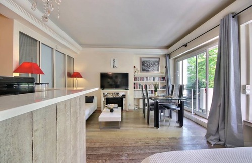 Porte-Dauphine Apartment | 40 m² Apartment ∙ 2 guests