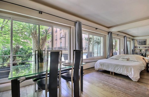 Porte-Dauphine Apartment | 40 m² Apartment ∙ 2 guests
