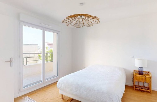 Saint-Ouen Resort | 40 m² Private room ∙ 1 bedroom ∙ 2 guests