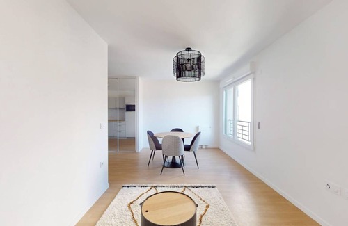 Saint-Ouen Resort | 40 m² Private room ∙ 1 bedroom ∙ 2 guests