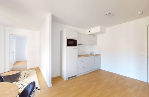 Saint-Ouen Resort | 40 m² Private room ∙ 1 bedroom ∙ 2 guests