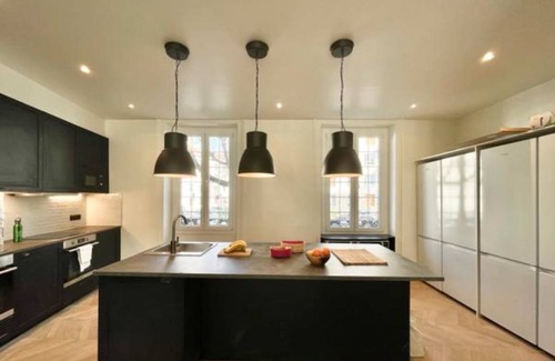 Bagneux Resort | 400 m² Private room ∙ 1 bedroom ∙ 3 guests