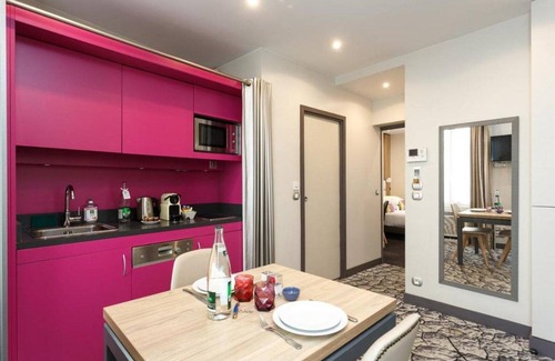 Quartier du Faubourg-Montmartre Apartment | 42 m² Serviced apartment ∙ 127 guests