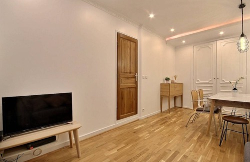 Strasbourg -Saint-Denis Apartment | 43 m² Apartment ∙ 1 bedroom ∙ 2 guests