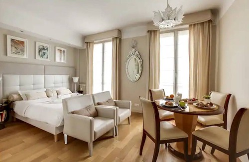 Quartier Sainte-Avoye Apartment | 45 m² Apartment ∙ 2 guests