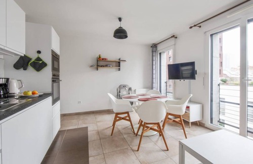 Clichy Apartment | 45 m² Apartment ∙ 1 bedroom ∙ 4 guests
