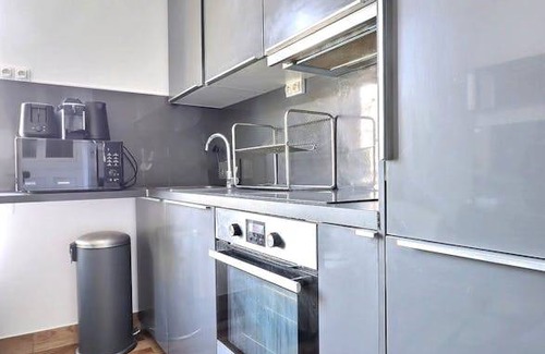 Quartier de la Chapelle Apartment | 47 m² Apartment ∙ 2 bedrooms ∙ 4 guests