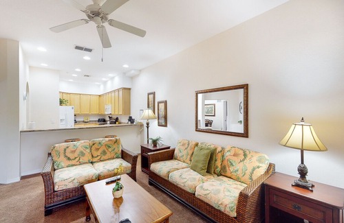 West Kissimmee Condo | 4th floor condo w/ balcony, gym, sauna, shared pools, hot tub, near theme parks