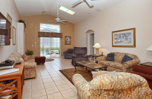 Windsor Palms House | 5 Bedroom Pool Home in Indian Creek 2303IC