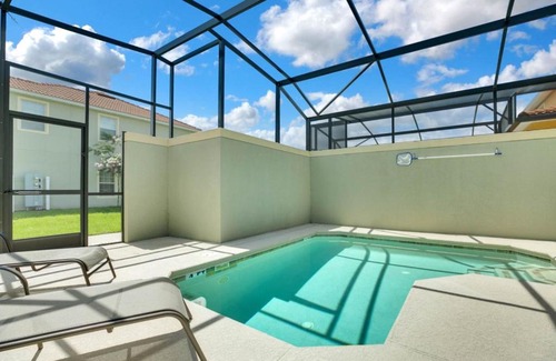 Bay Lake House | 5 Bedrooms - 4 Bathrooms - Paradise Palms 3087 BP