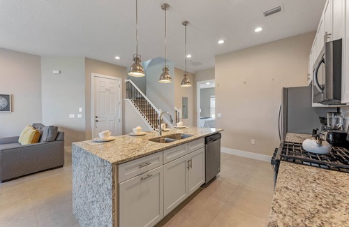 West Kissimmee House | 5 Bedrooms/5 Bathrooms Summerville Resort (7569 SD)