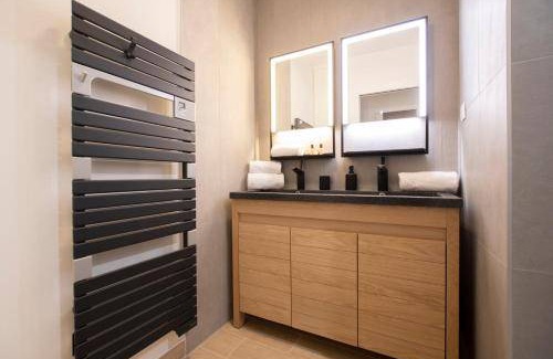 19th Arrondissement Apartment | 50 m² Apartment ∙ 2 bedrooms ∙ 6 guests