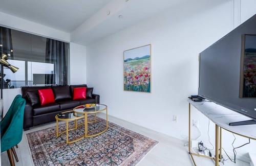 Bay Street Corridor Apartment | 51 m² Apartment ∙ 2 bedrooms ∙ 4 guests