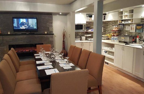 Bayridge West House | 51 m² Motel ∙ 127 guests