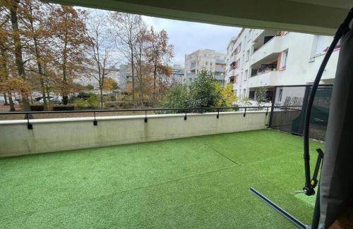 Tremblay-en-France Apartment | 54 m² Apartment ∙ 1 bedroom ∙ 2 guests