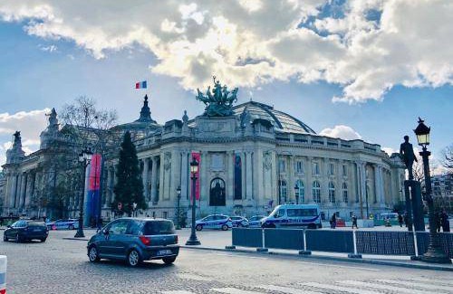 Champs-Elysees Apartment | 55 m² Apartment ∙ 2 bedrooms ∙ 7 guests